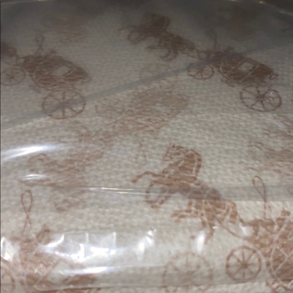 COACH Horse and carriage cream & beige wristlet - Picture 10 of 12